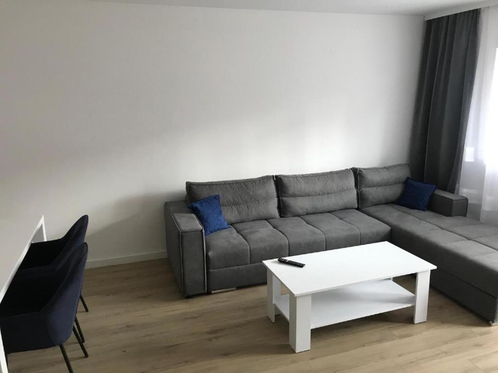 Central Аpartment Foca With Garage Exterior photo