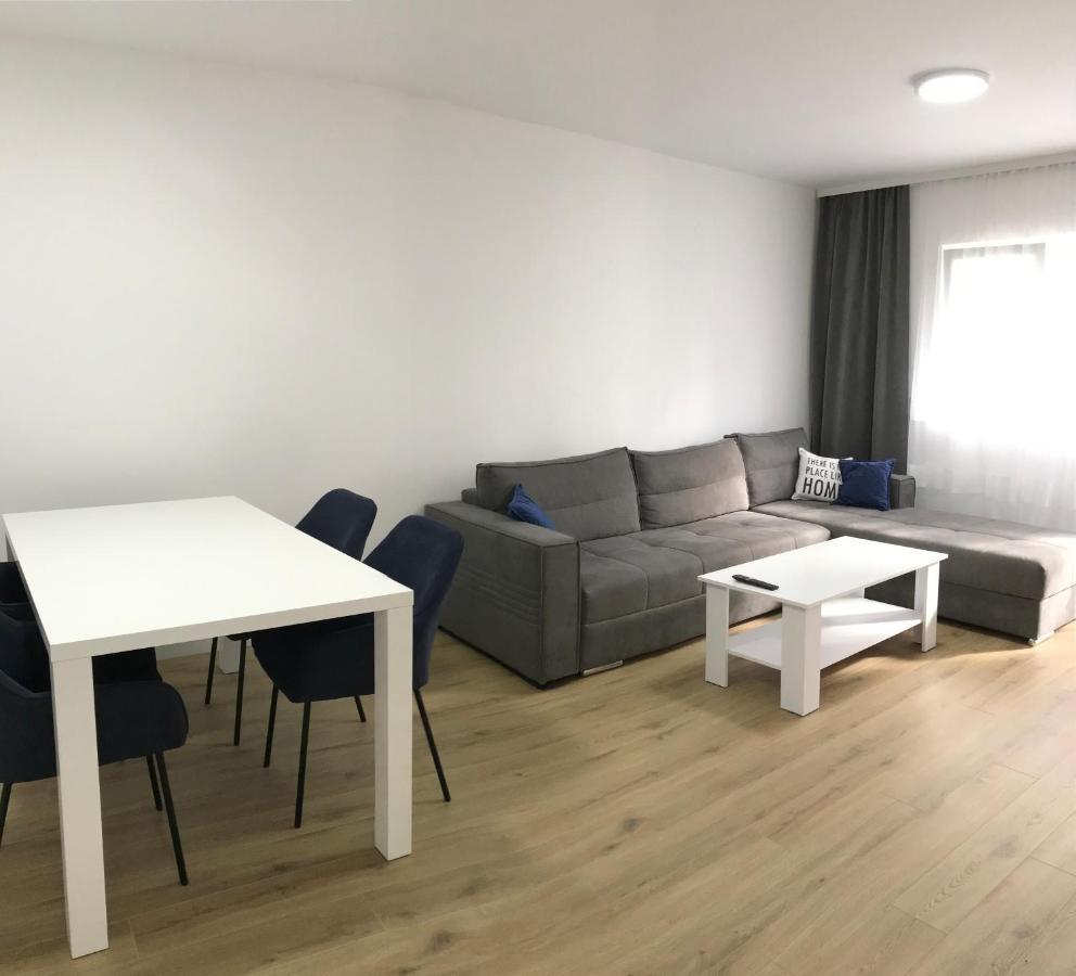 Central Аpartment Foca With Garage Exterior photo
