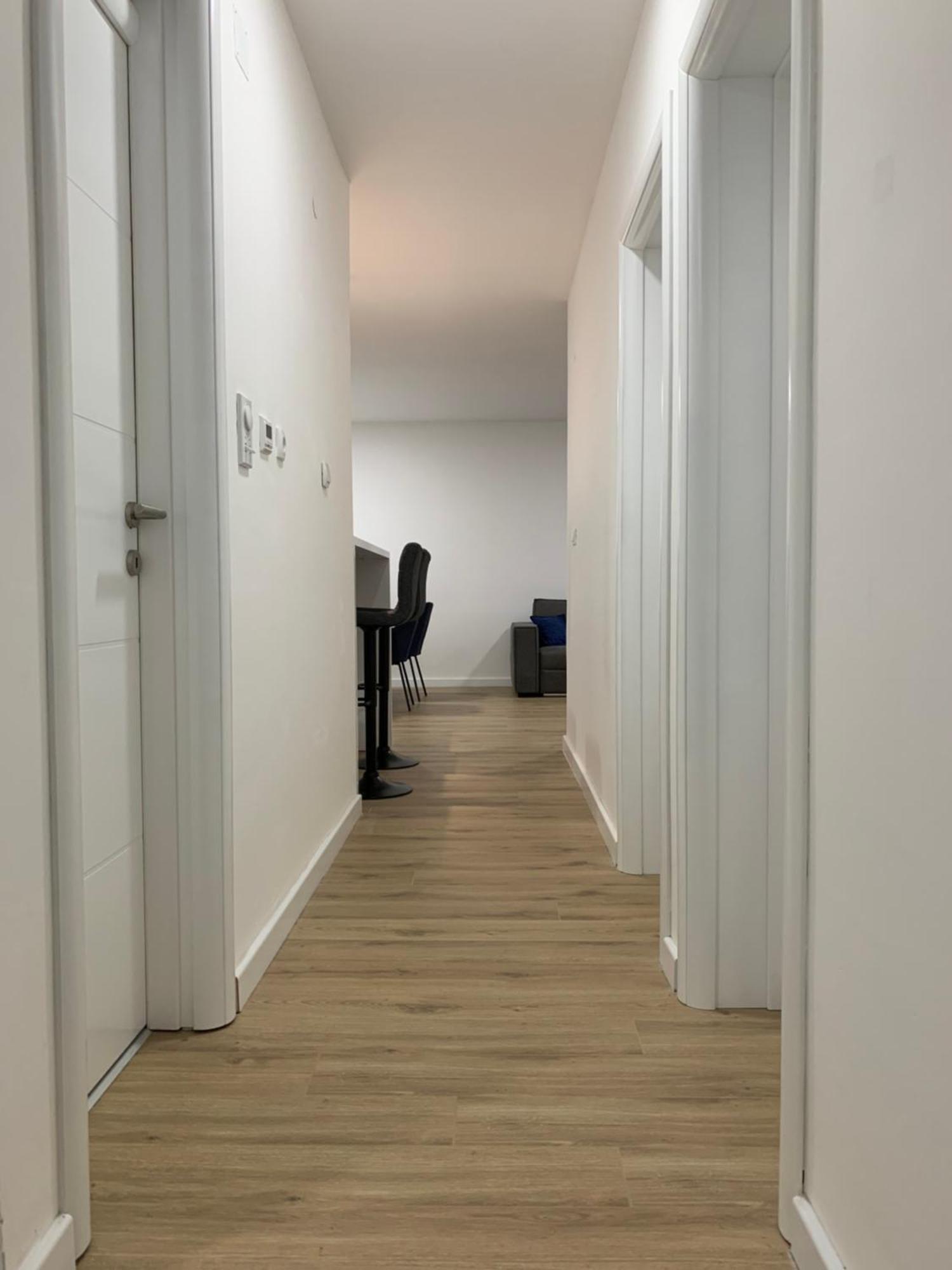Central Аpartment Foca With Garage Exterior photo
